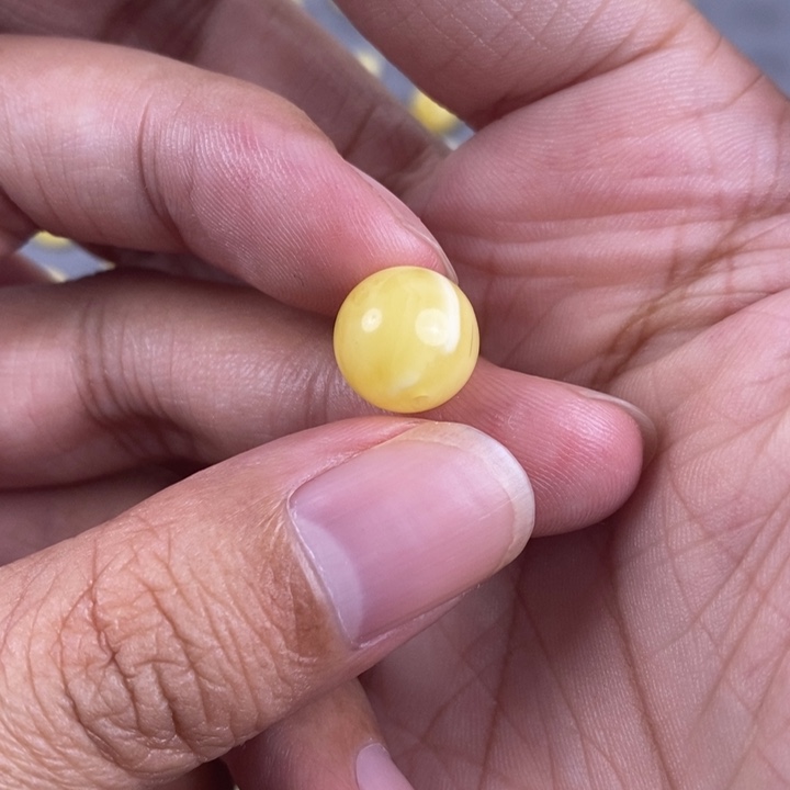 琥珀裸石未镶嵌宋*野琥珀蜜蜡