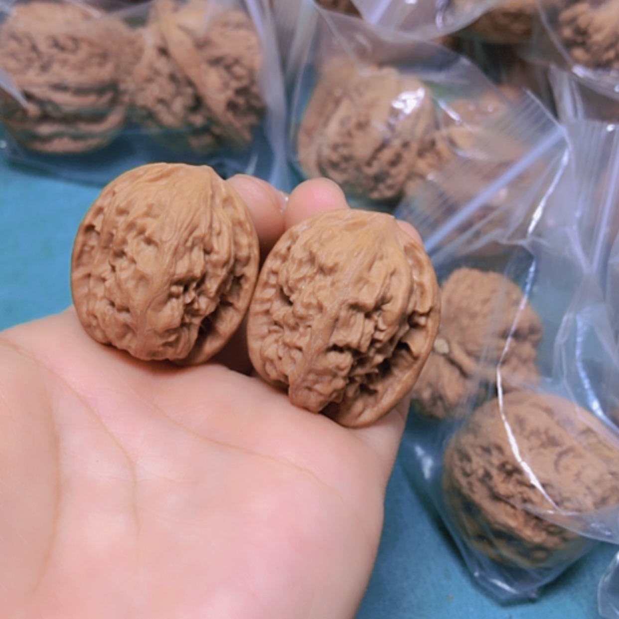 【闪购商品】把件核桃29野狼磕尖