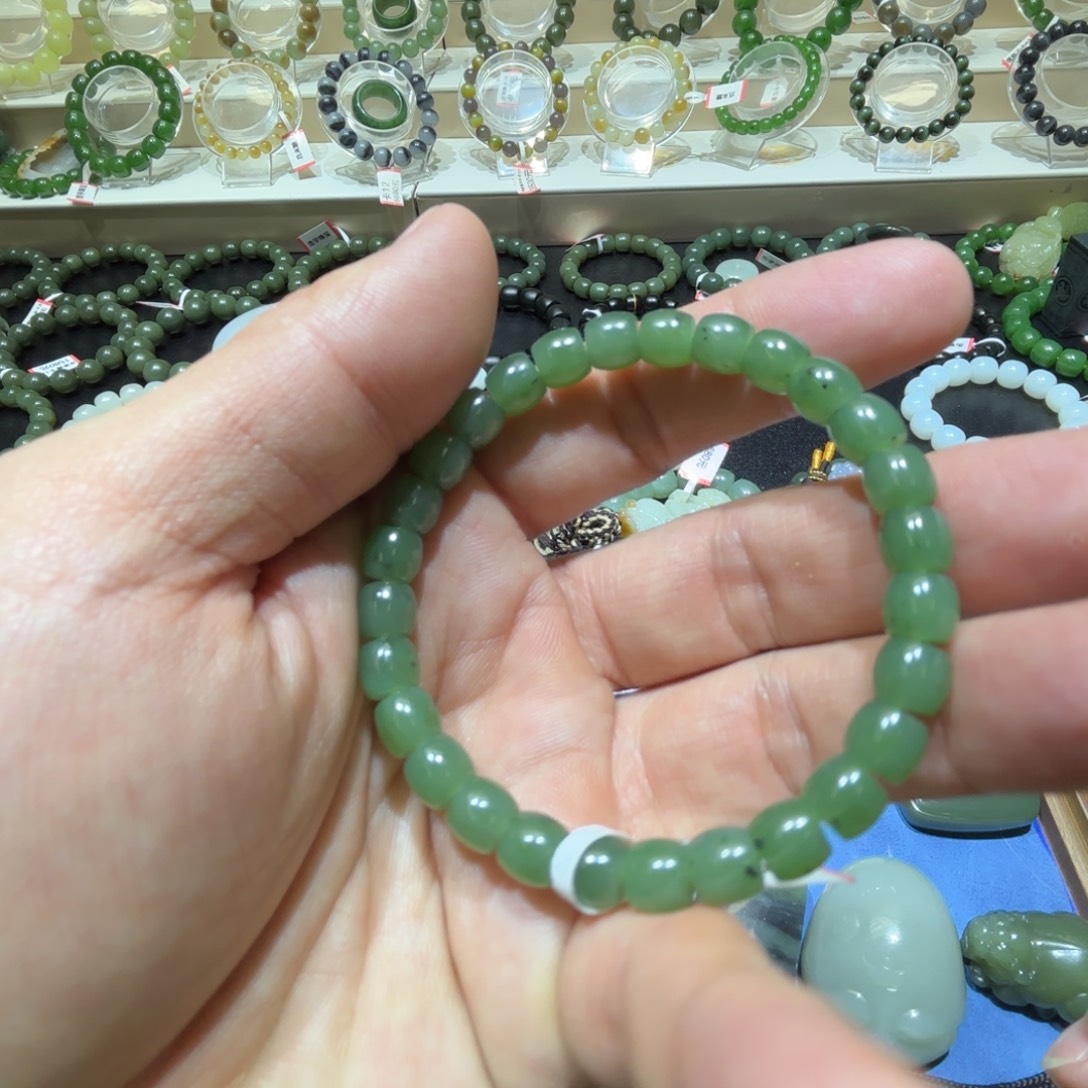 和田玉未镶嵌手链