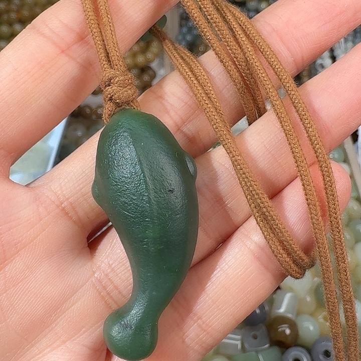 和田玉未镶嵌颈饰184311