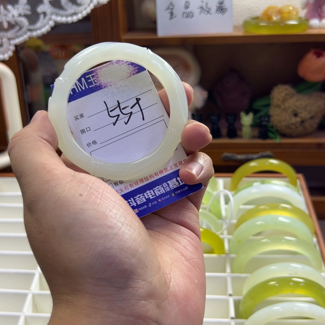 蛇纹石玉未镶嵌手镯426