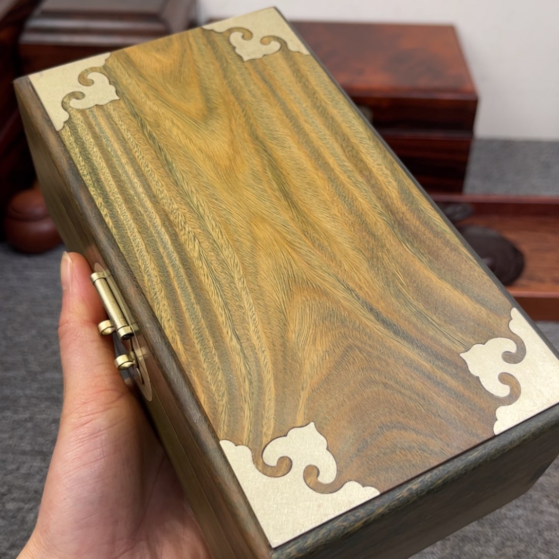 木8*8绿檀木首饰盒收纳盒