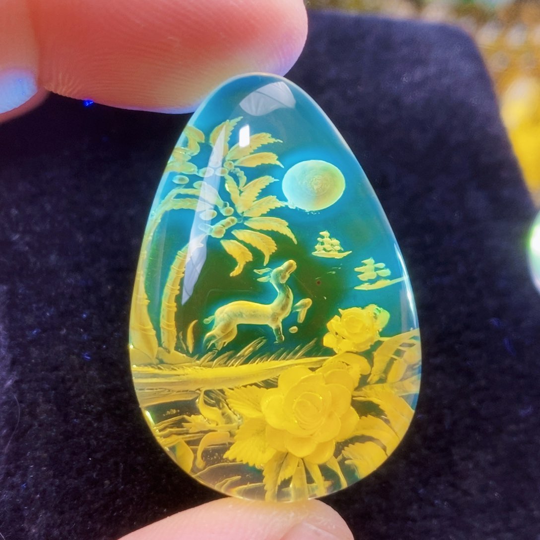 【闪购商品】金珀吊坠(不含链)未镶嵌