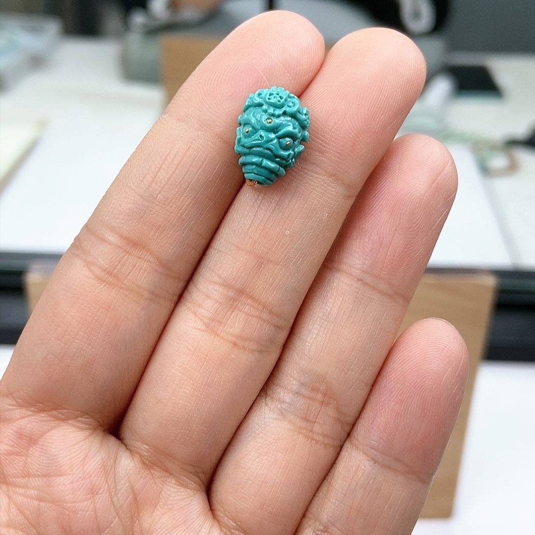 未镶嵌绿松石珠宝奇石