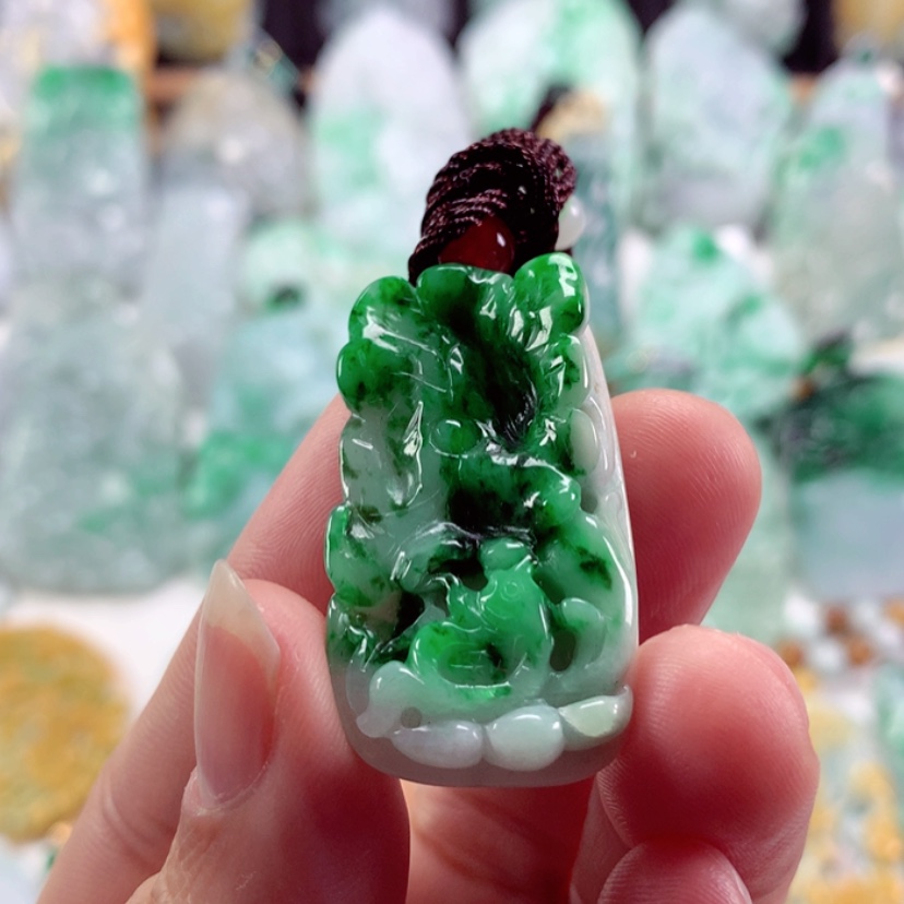 【闪购商品】翡翠吊坠(不含链)未镶嵌