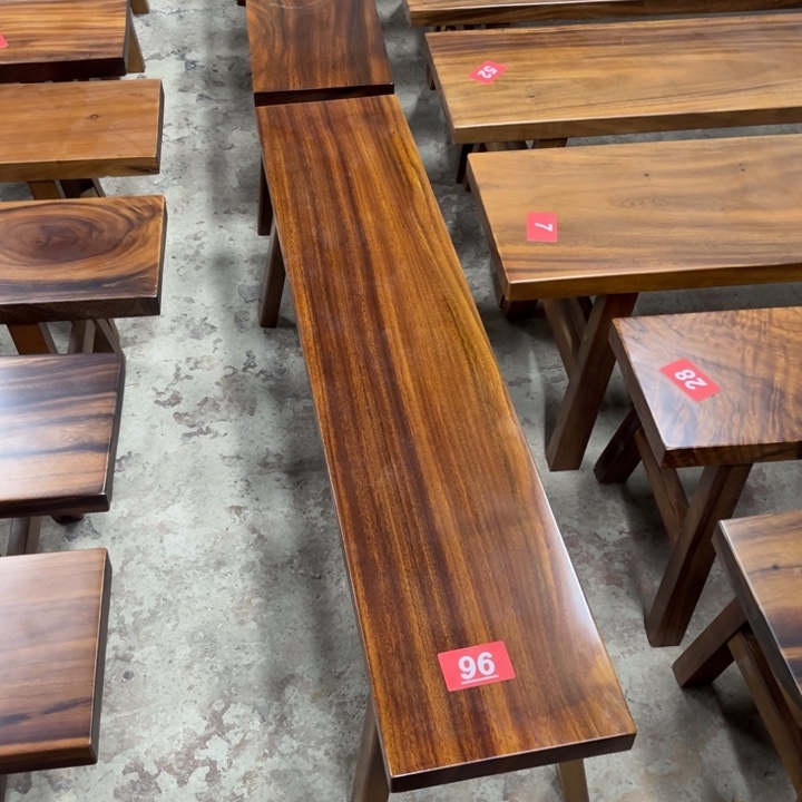 呼***）木1米条凳2张，1.2米条凳2张