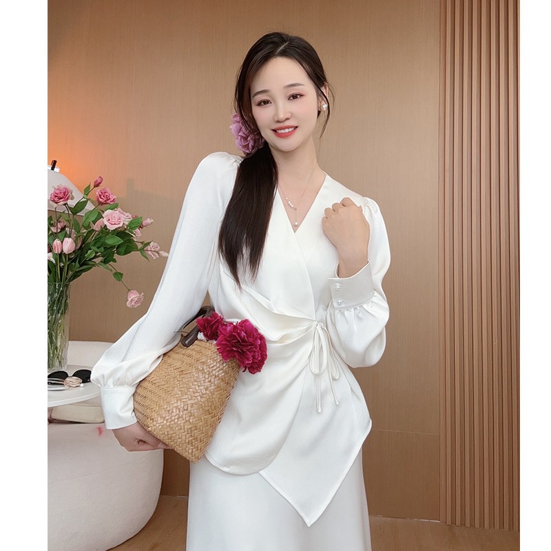 【年终清仓】【肌理感醋酸系带上衣】气质高级百搭上衣