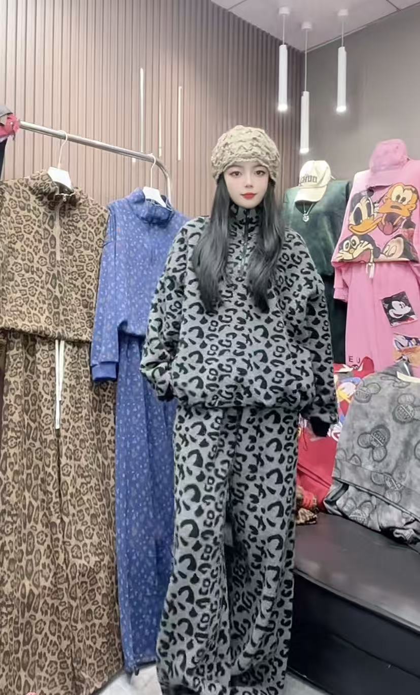 401-599（非图片款）夏季宽松均码印花通勤潮流百搭裙美式休闲T恤