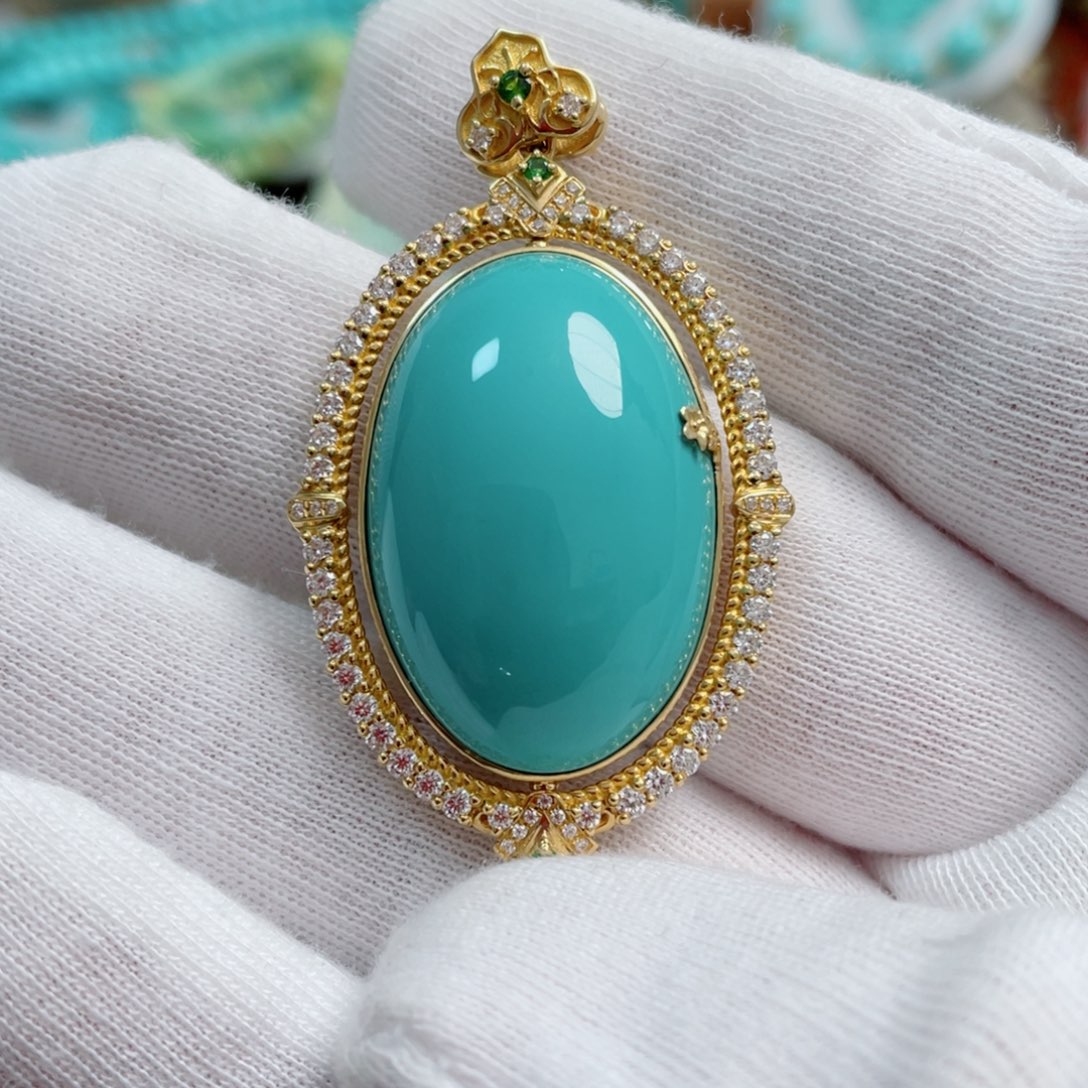 绿松石珠宝奇石18K金镶嵌