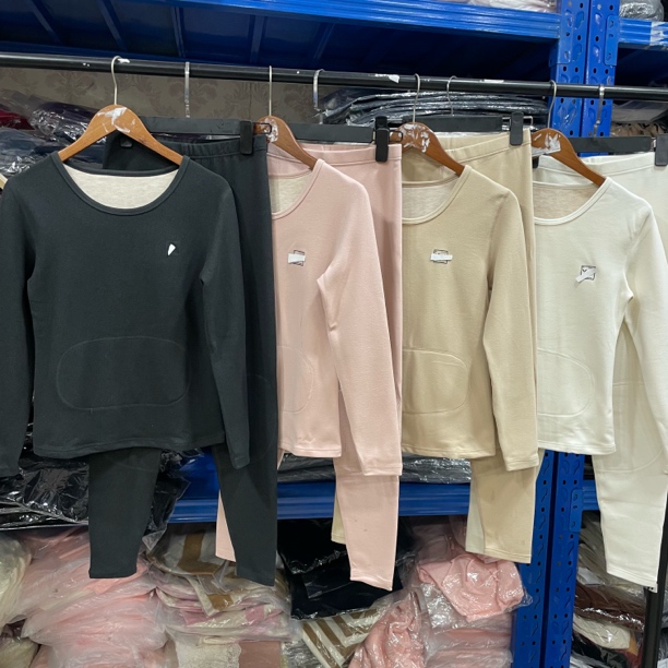Y3462秋冬女款保暖打底套装