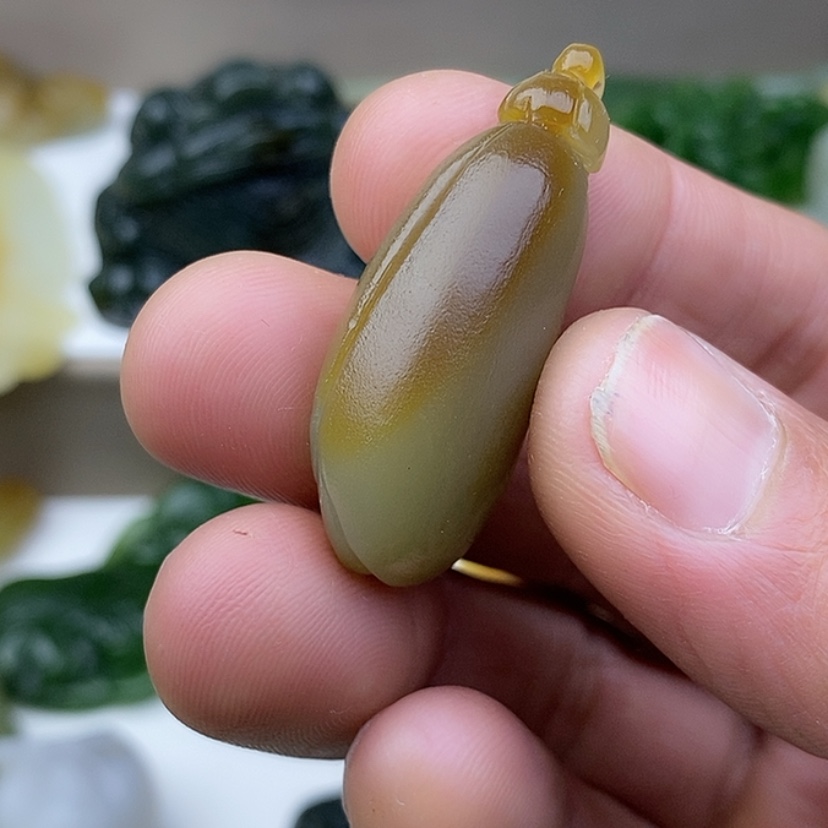 颈饰未镶嵌和田玉ฅ****ฅ