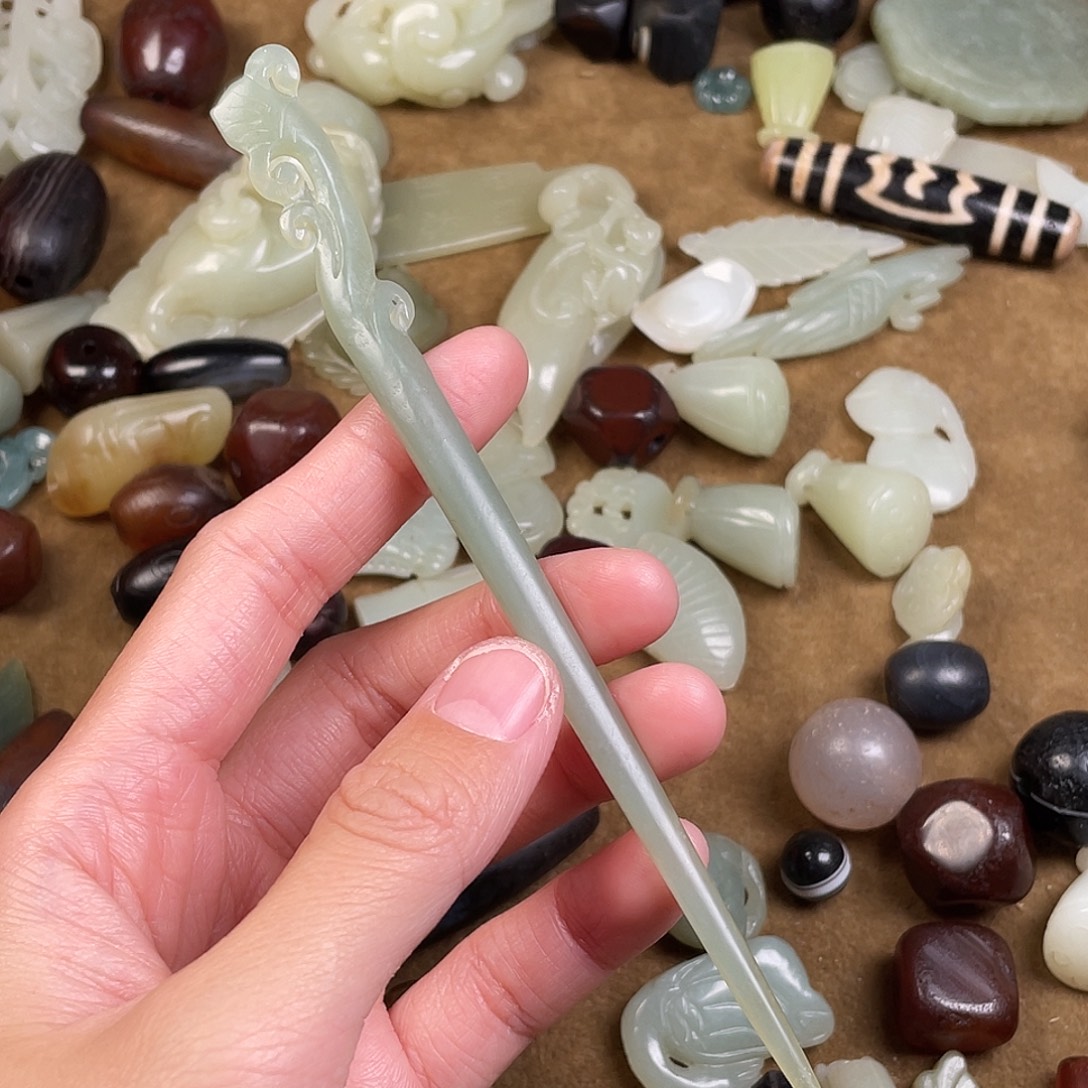 和田玉（糖玉）未镶嵌颈饰