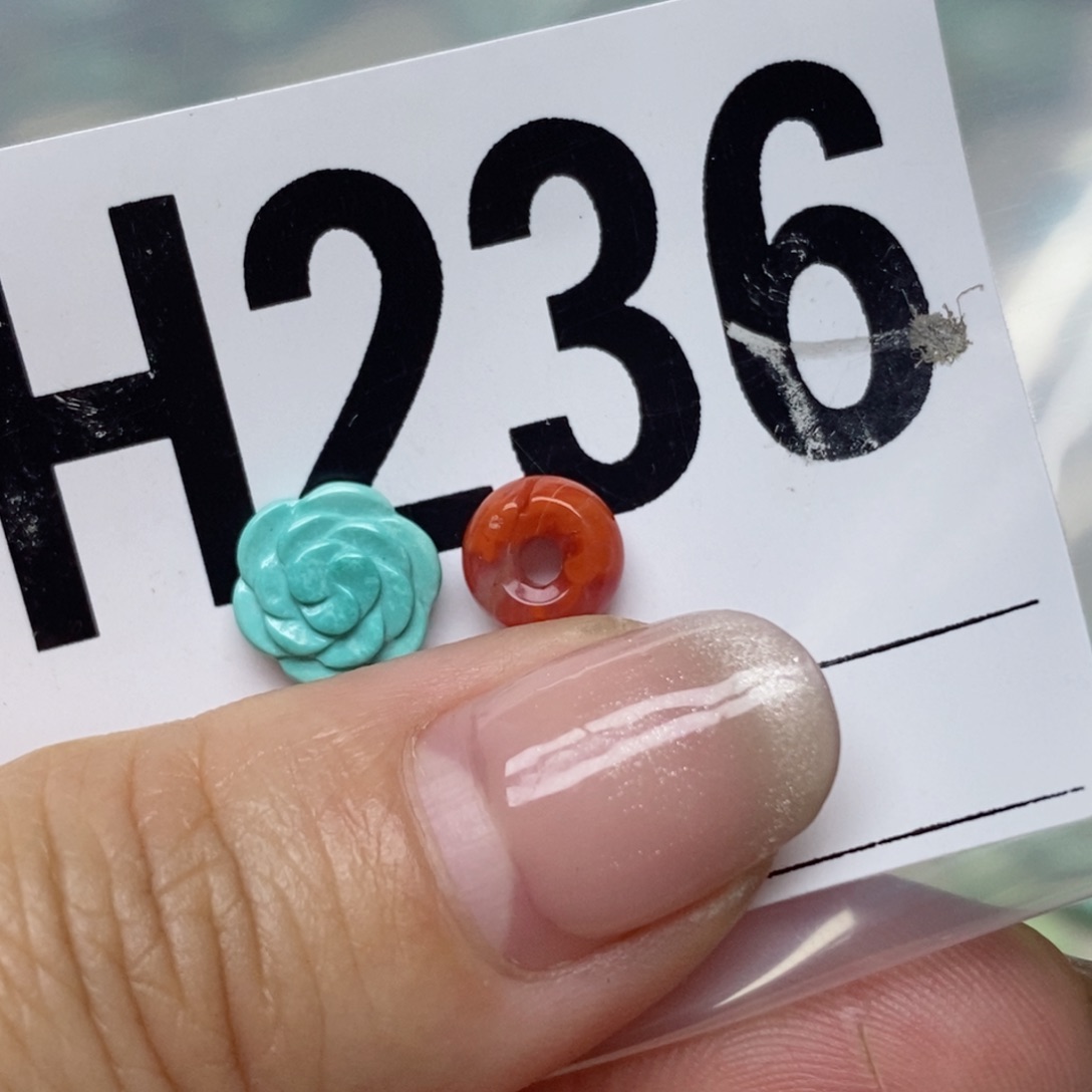 南红玛瑙配饰未镶嵌