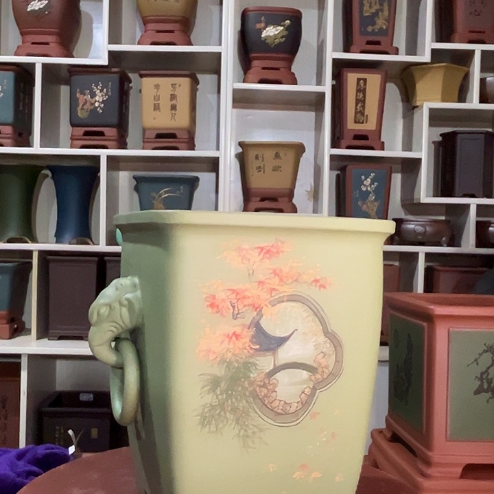 ✎****生宜兴市神韵紫砂工艺厂生产