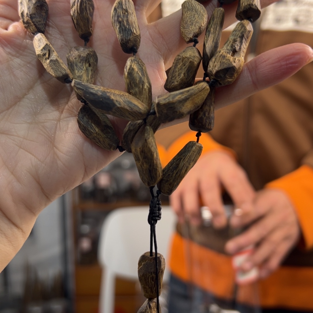 沉香手串奇楠沉香随型40g左右树丁多沉水多样性发一