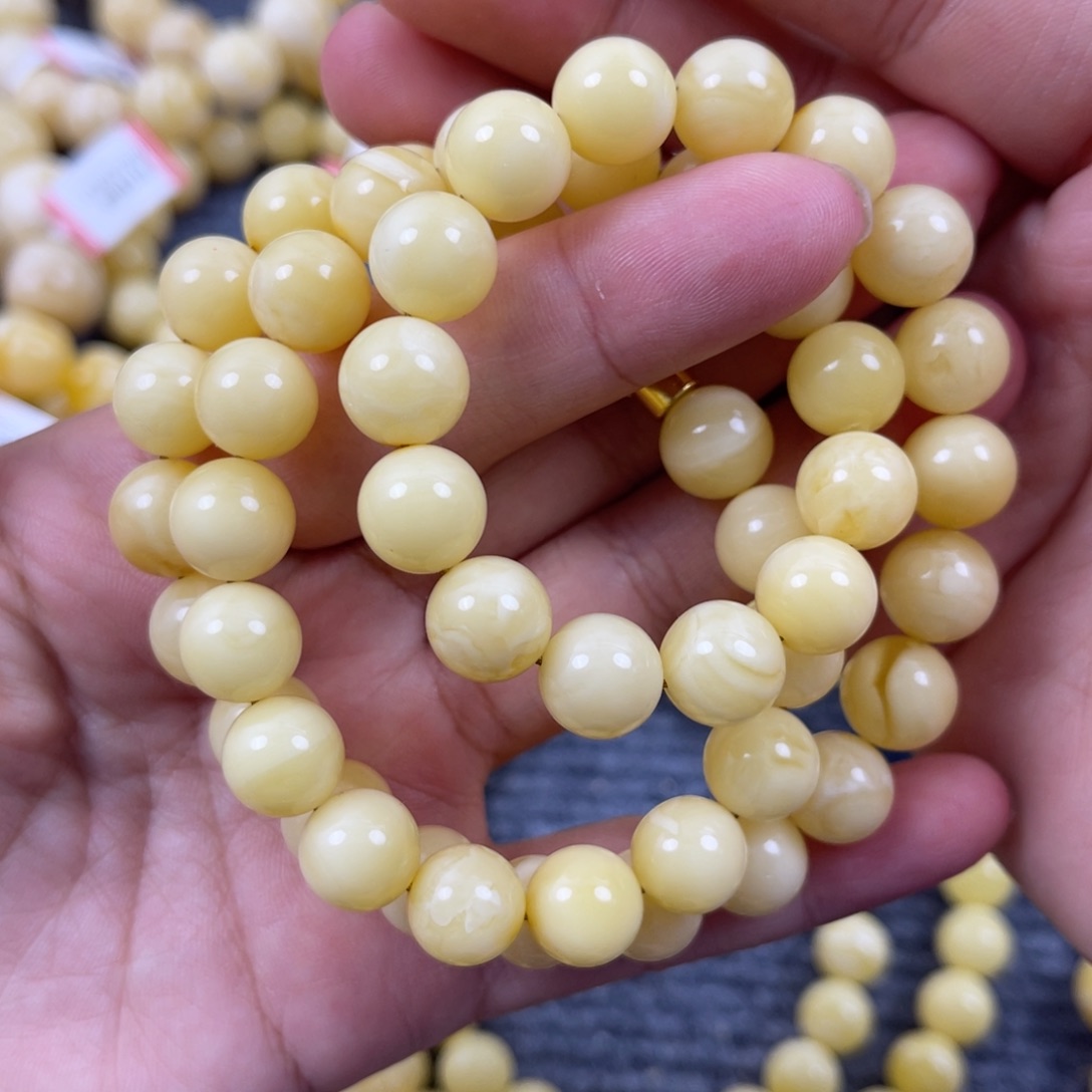 琥珀裸石未镶嵌项链