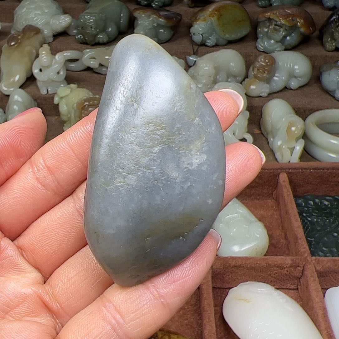 和田玉挂件未镶嵌