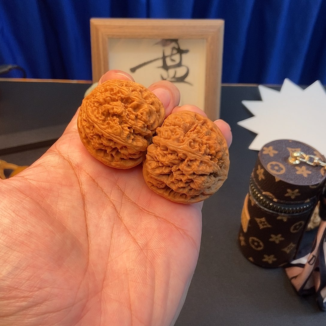 文玩核桃把件大粗筋