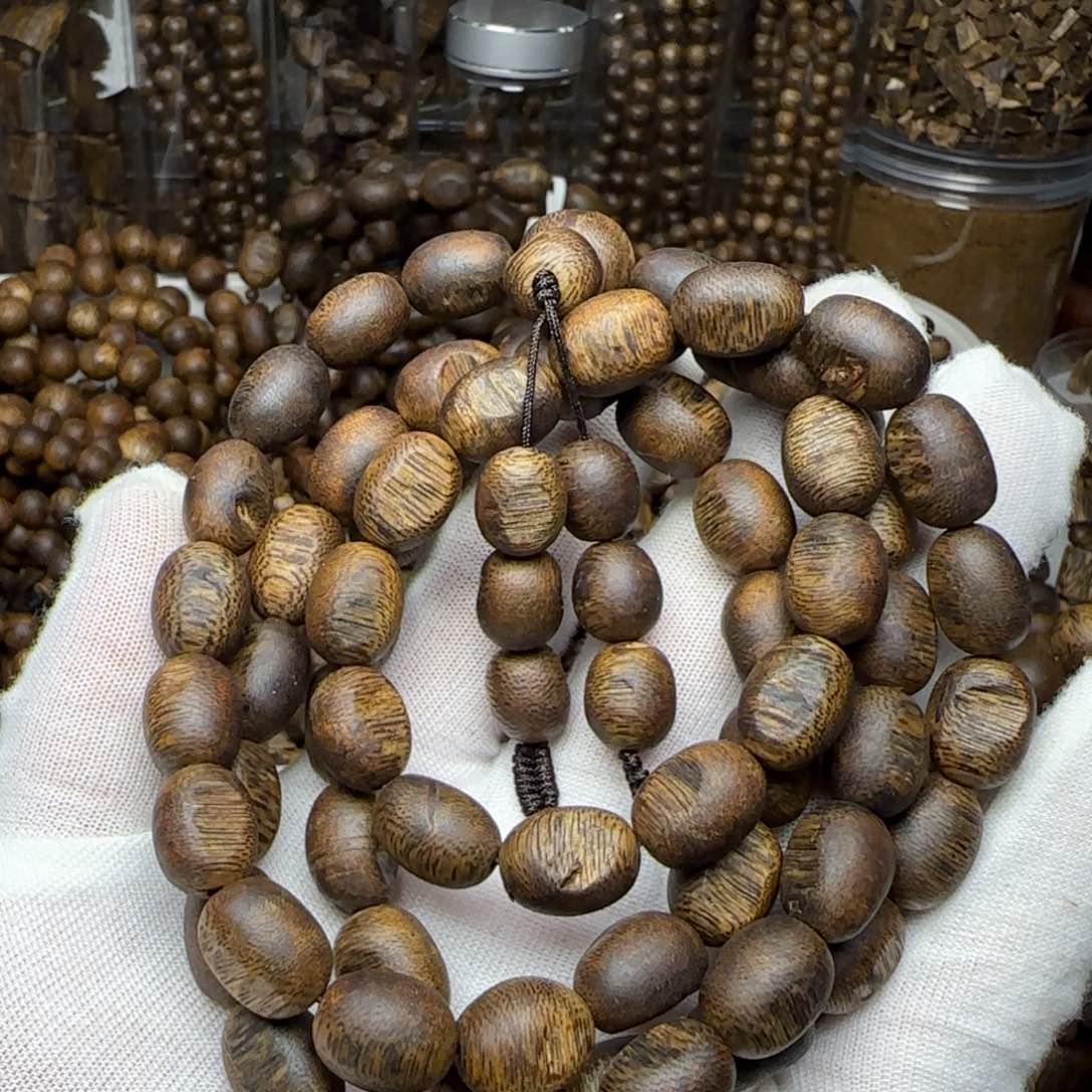 沉香手串s***y绿奇楠张勺子瘤疤多圈41克➕