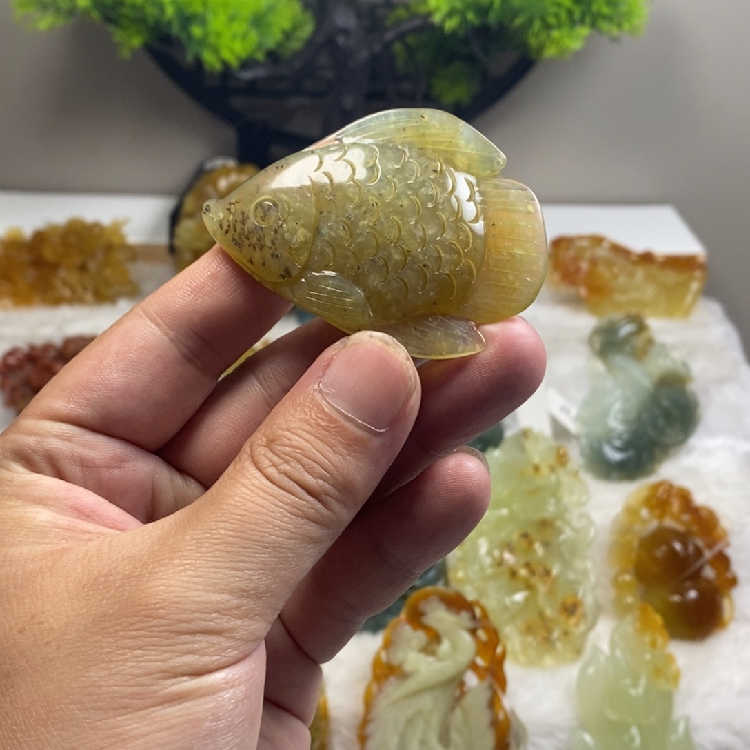 未镶嵌岫玉吊坠(不含链)