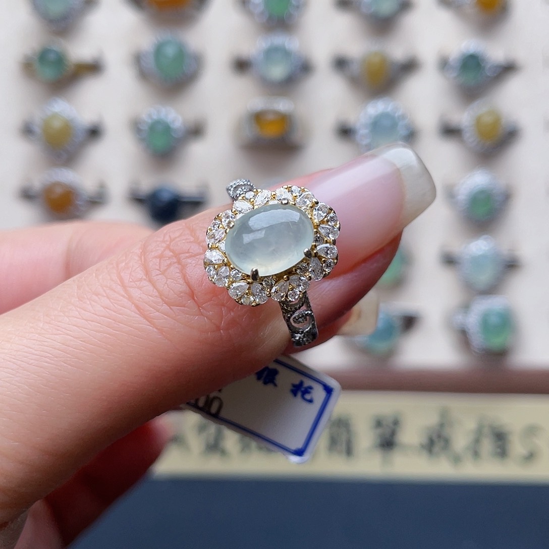 翡翠戒指未镶嵌戒指