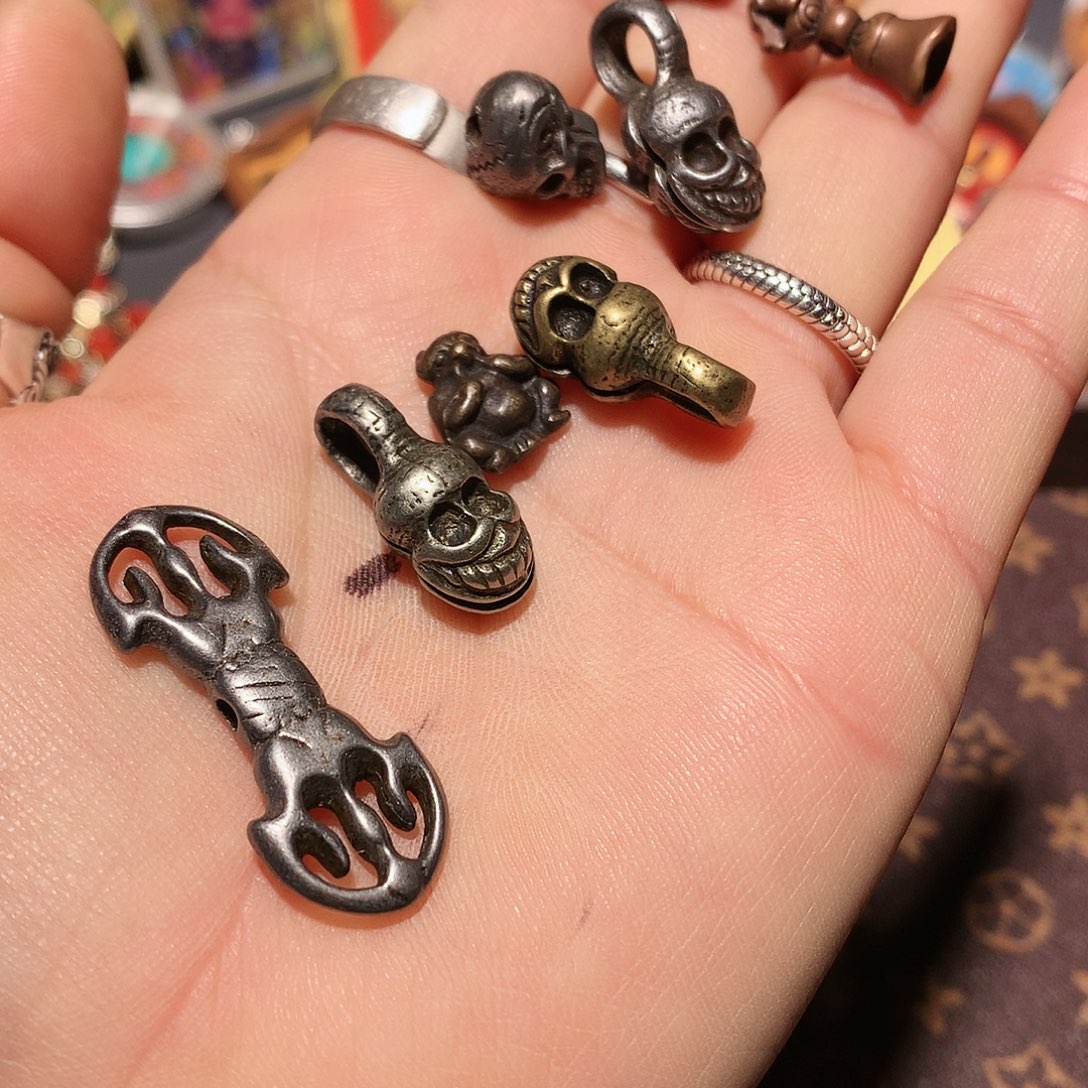 【闪购商品】风车木（黑檀木）北*