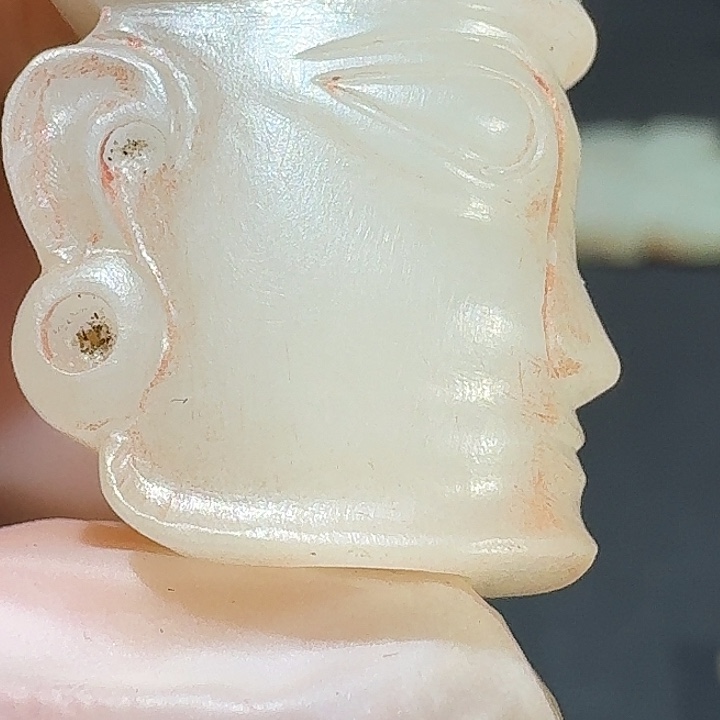 脚***哥和田玉未镶嵌颈饰