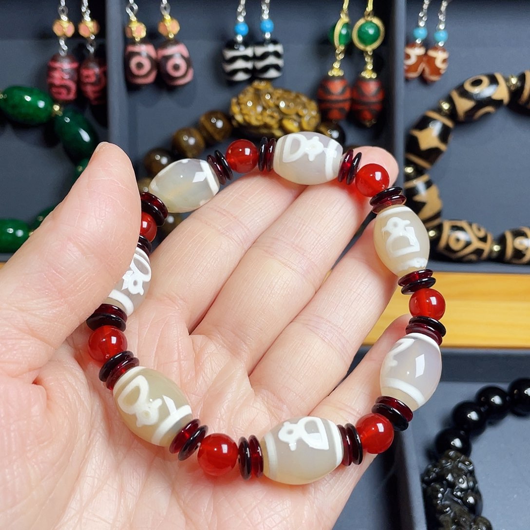 玛瑙/玉髓项链合金