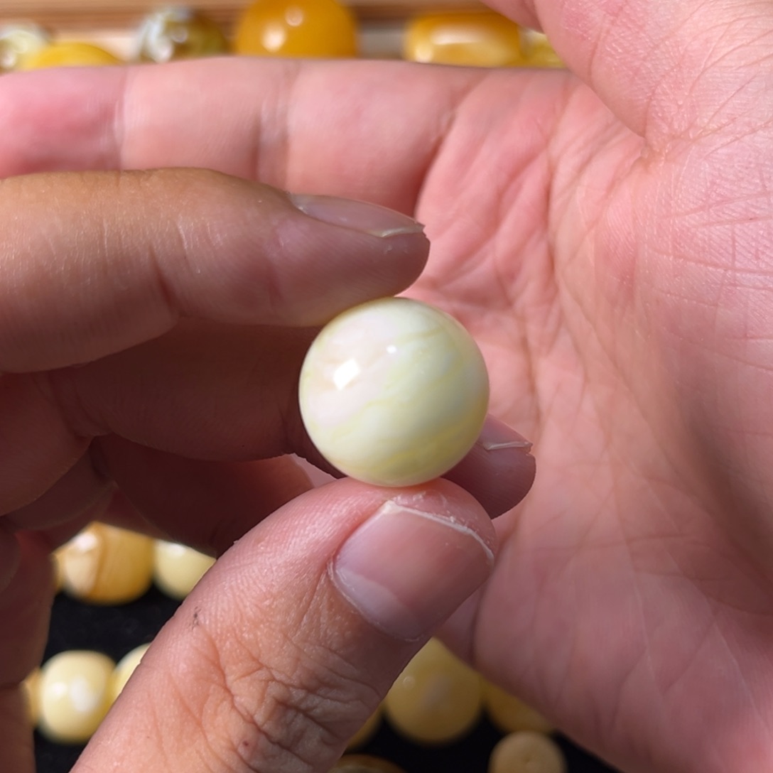 未镶嵌琥珀裸石蜜蜡白蜡18.1毫米