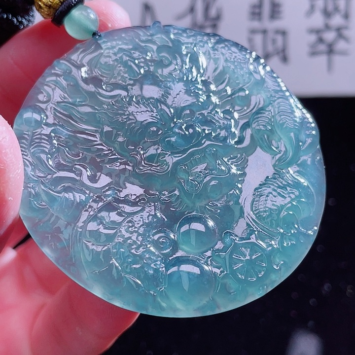 翡翠颈饰未镶嵌9999999999