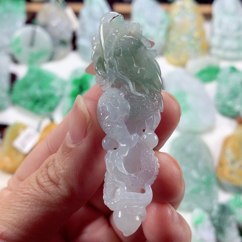 【闪购商品】翡翠吊坠(不含链)未镶嵌金*