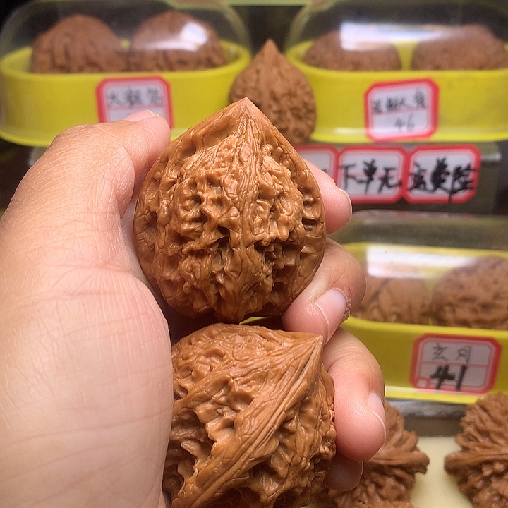 吊坠文玩核桃大古石