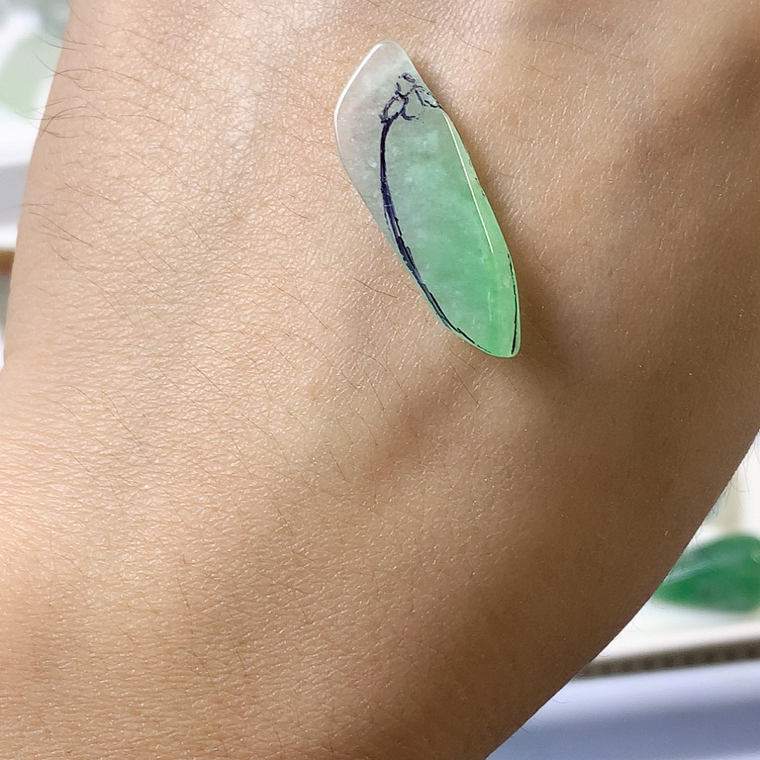 定制翡翠未镶嵌小福瓜包工