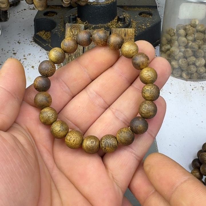 南***娘线香绿奇楠沉香1.0mm8g中高油脂