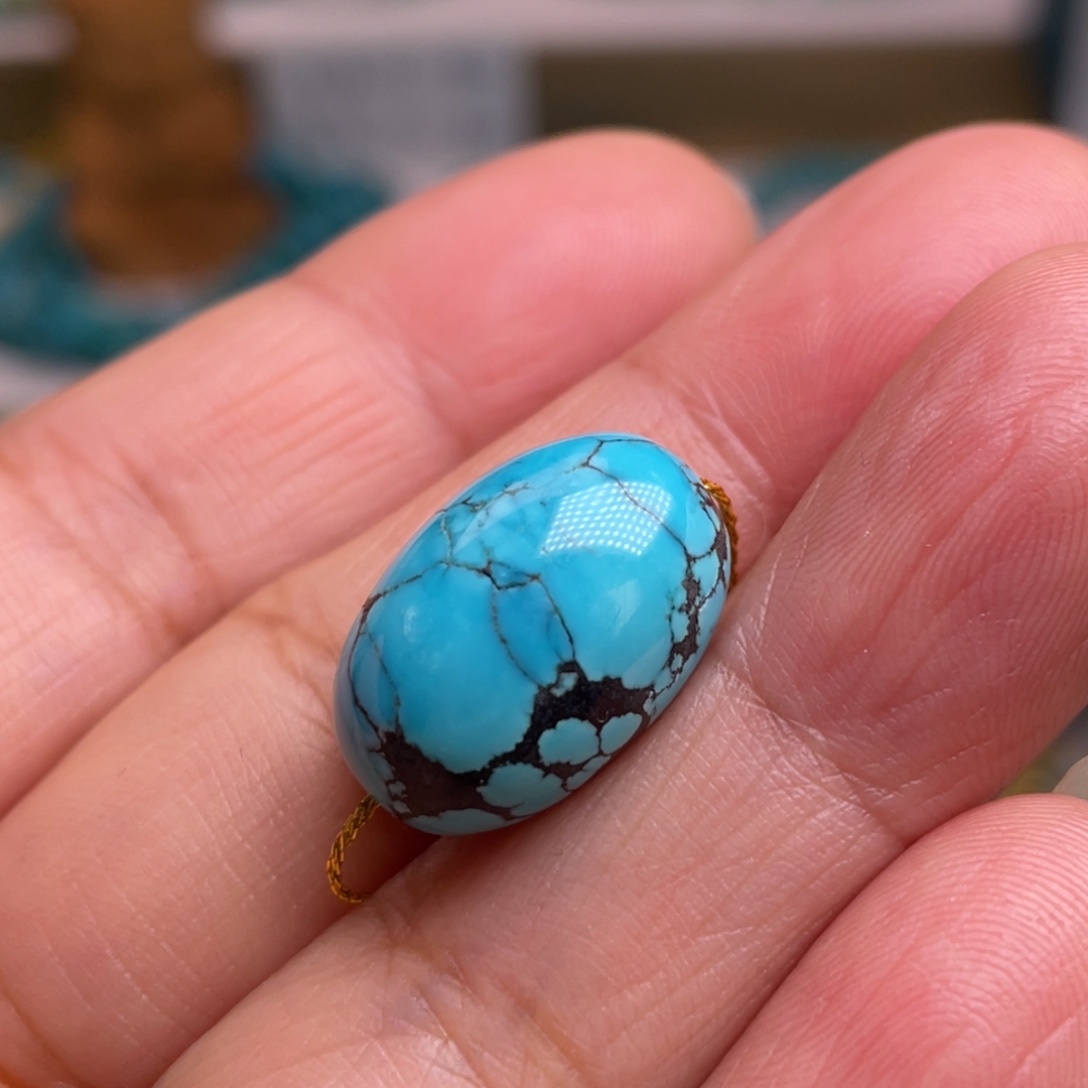 绿松石未镶嵌珠宝奇石12*18mm