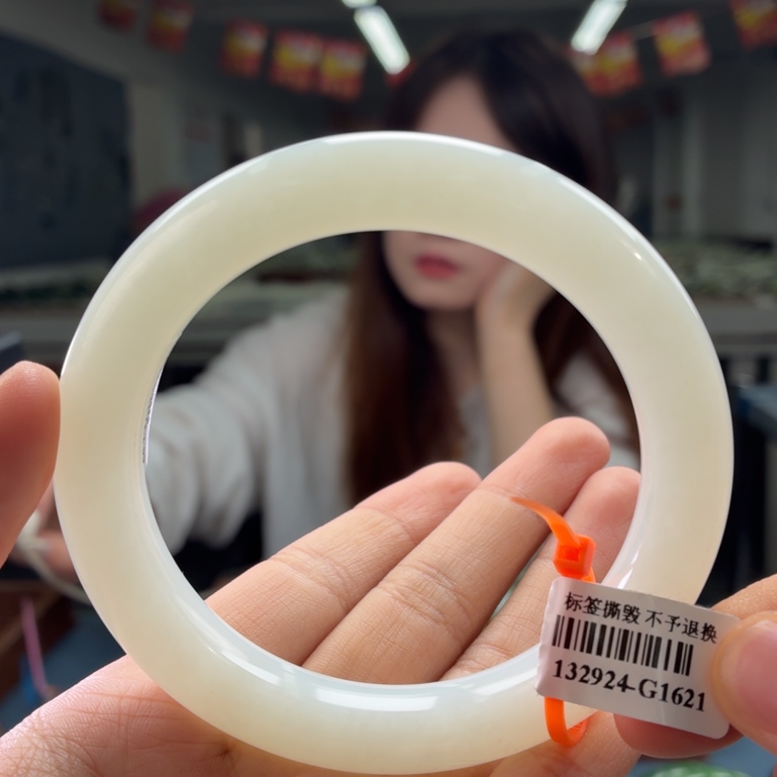 未镶嵌手镯和田玉6364