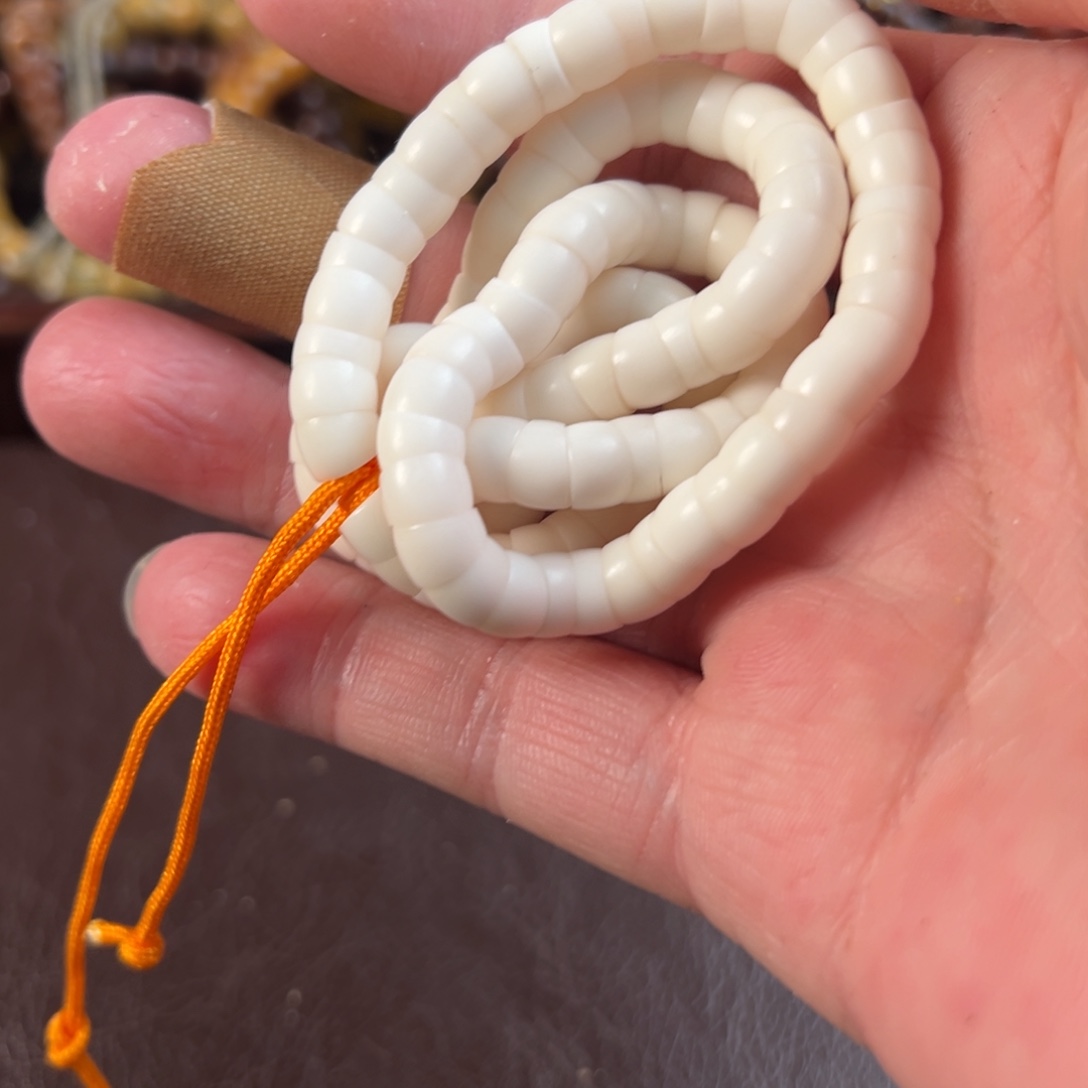 星月菩提吊坠白玉大肠