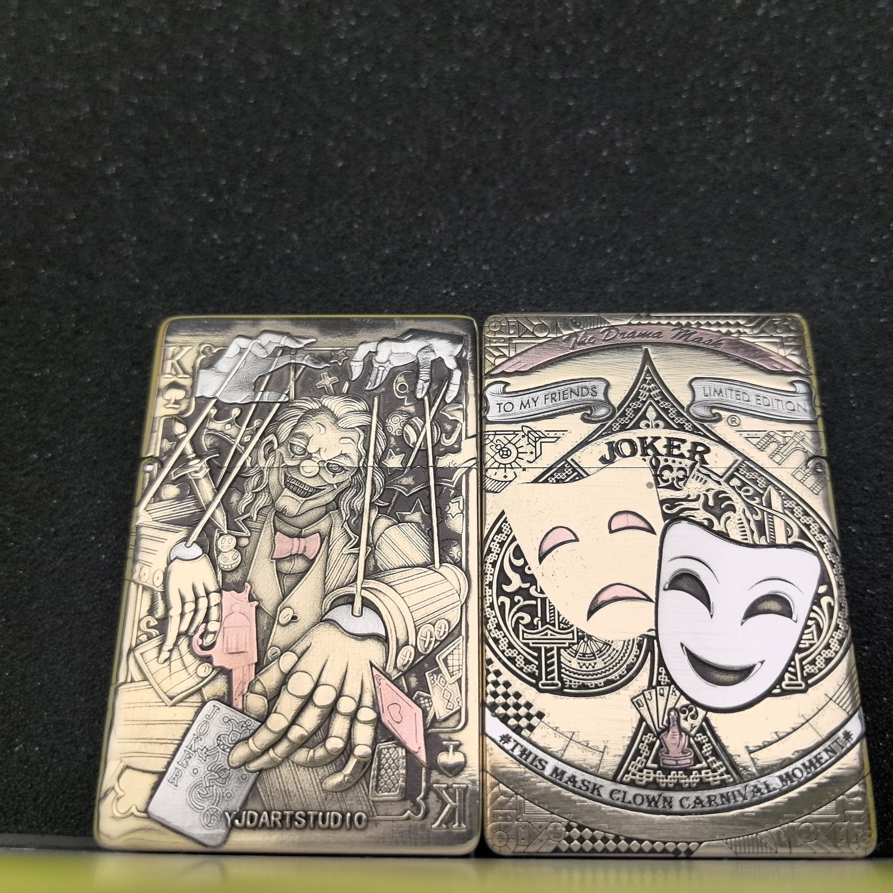 ZORROZL8盔甲(小丑男)双面浮雕镶嵌打火机[云川工作室]