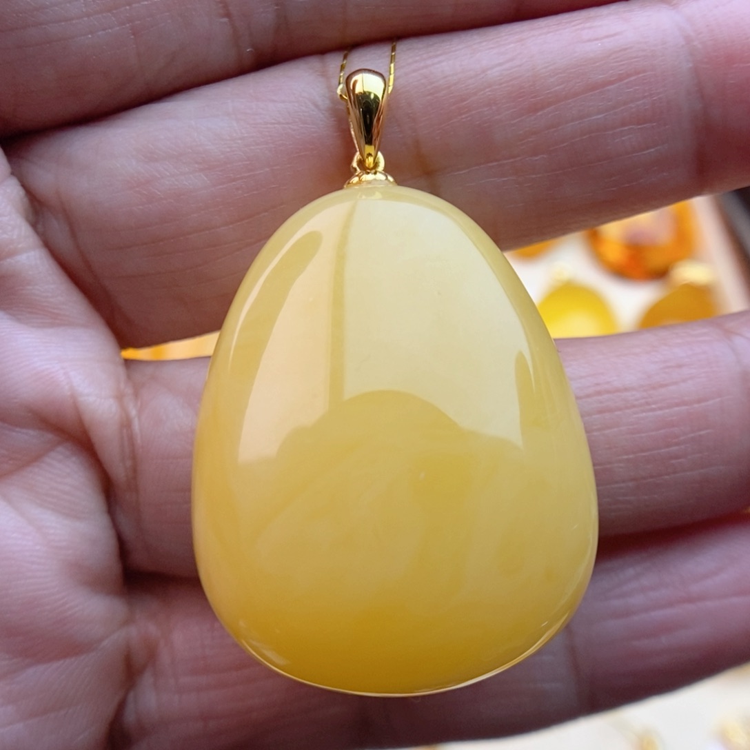 琥珀颈饰银S925镀金镶嵌