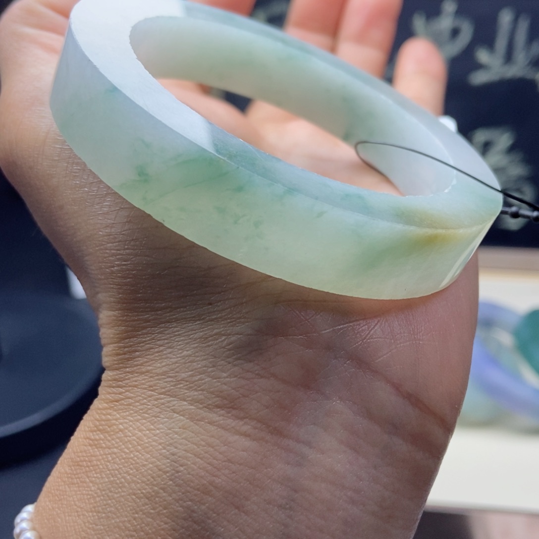 定制翡翠翡翠手镯未镶嵌