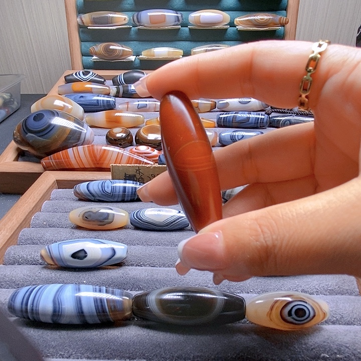 Y***S玛瑙/玉髓未镶嵌吊坠(不含链)