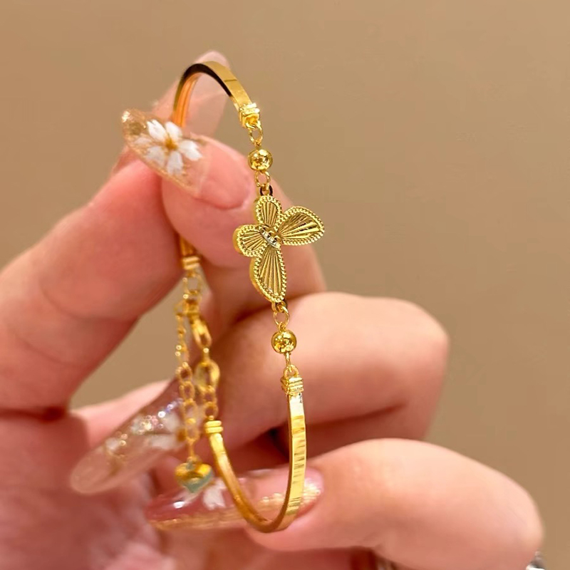 钛钢手链 镭射蝴蝶半镯手链女新款精致手镯小众设计手饰品