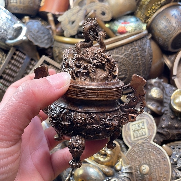 诚信经营铜器摆件