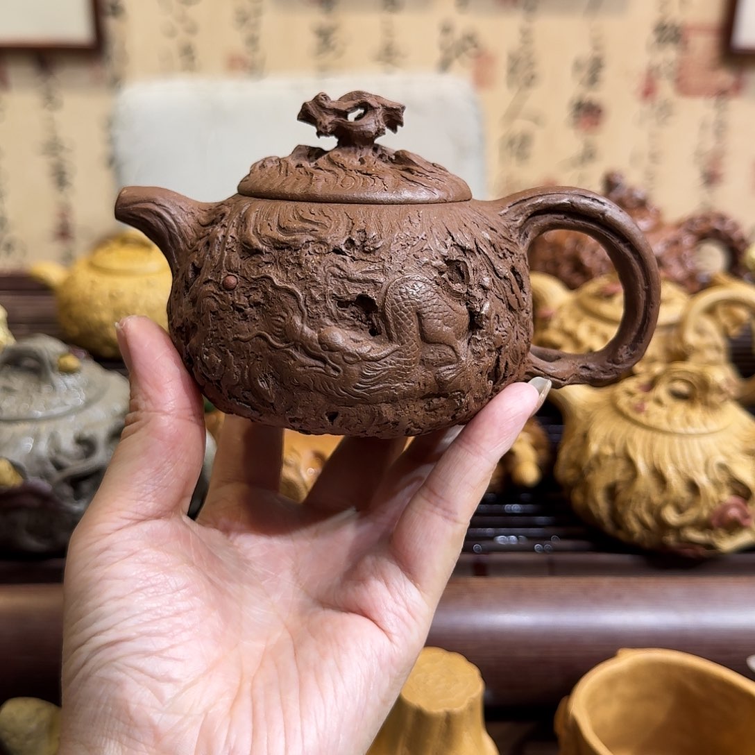 紫砂茶壶五彩段供春