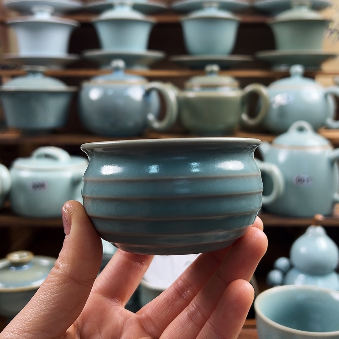 仿古釉炫纹杯微微瑕