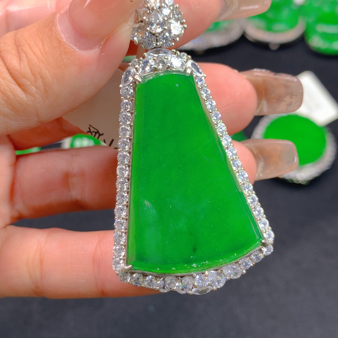 翡翠颈饰银S925镶嵌1111111111