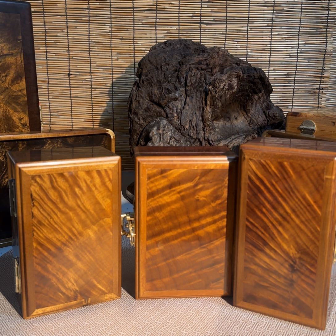 ^***.楠木金丝楠木盒子