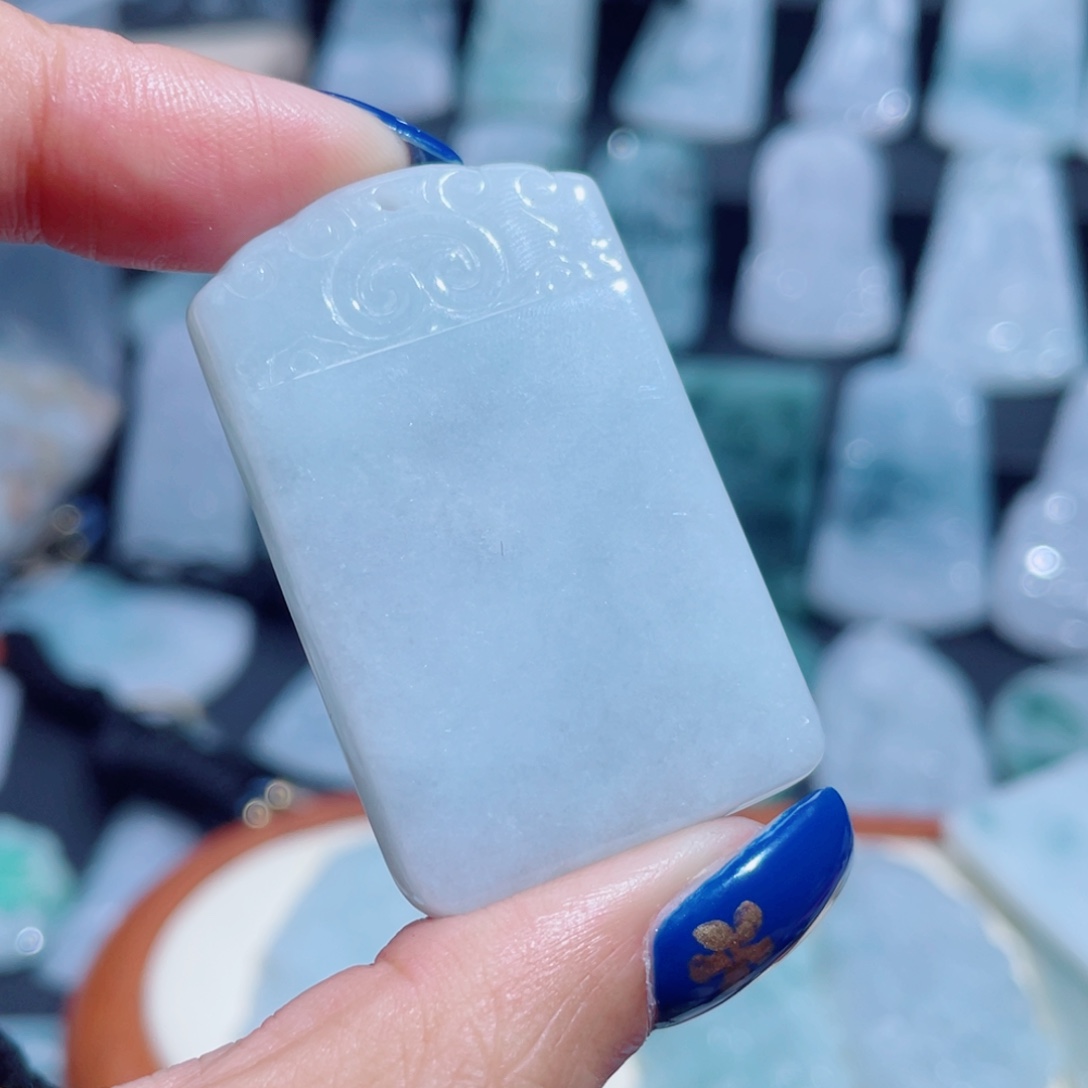 翡翠未镶嵌颈饰仿古无事牌