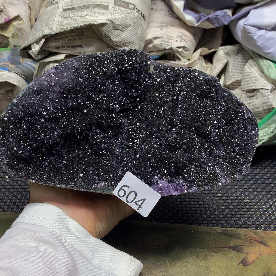 紫晶大型摆件（非配饰）未镶嵌