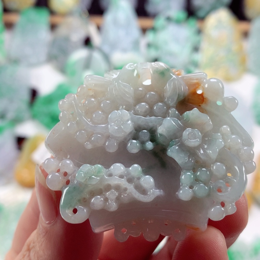 【闪购商品】翡翠吊坠(不含链)未镶嵌